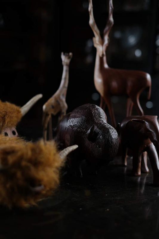 動物のフィギュア