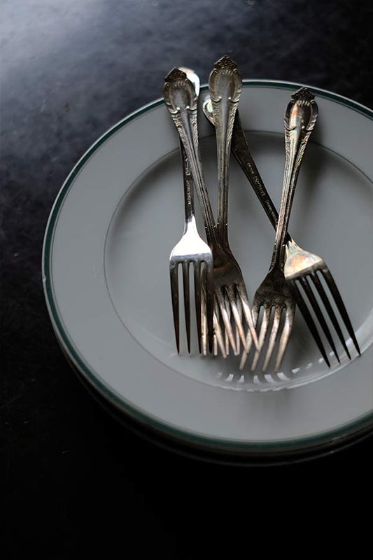 国民食器と硬質陶器