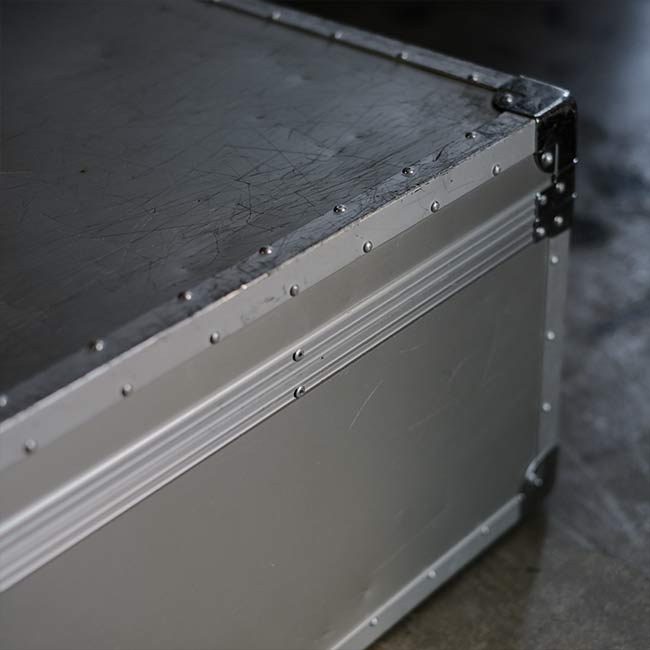 Aluminum trunk for equipment