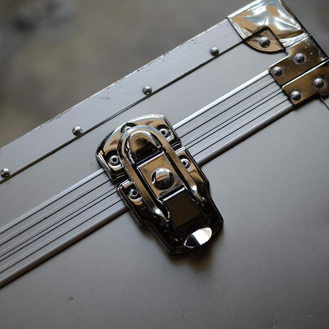 Aluminum trunk for equipment