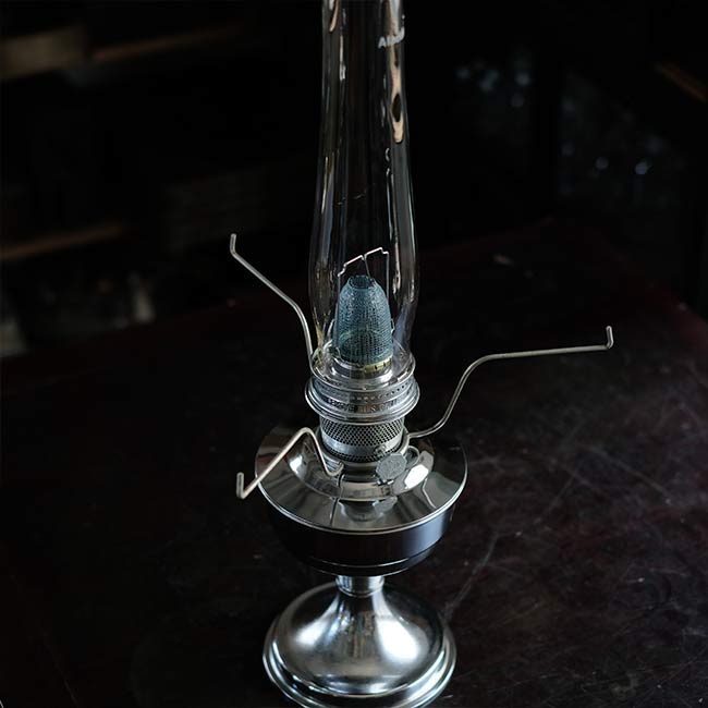 Aladdin Oil Lamp No. 23