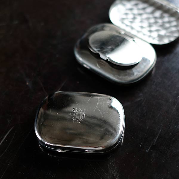 Fingertip disinfection case