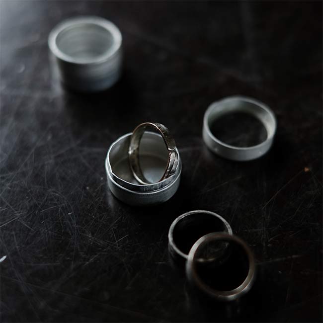 Watch parts storage case φ2.4cm
