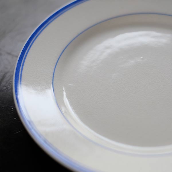 BEST IRONSTONE Blue Line Plate φ18cm