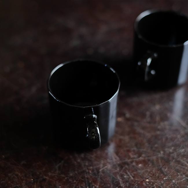 Beveled demitasse cup