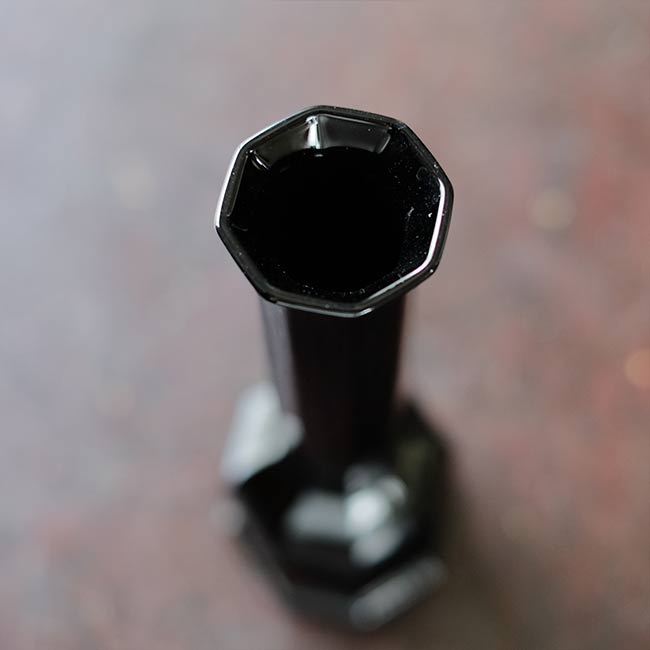 Black glass flower vase
