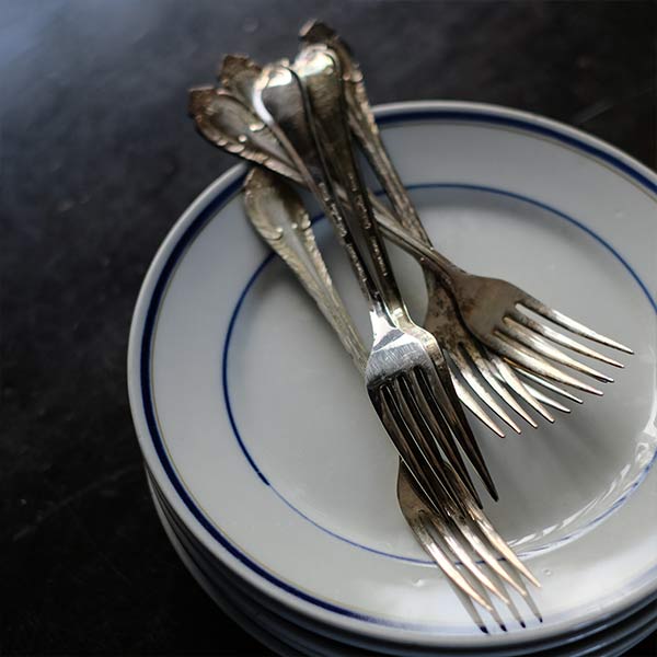 Blue line medium plate φ21cm