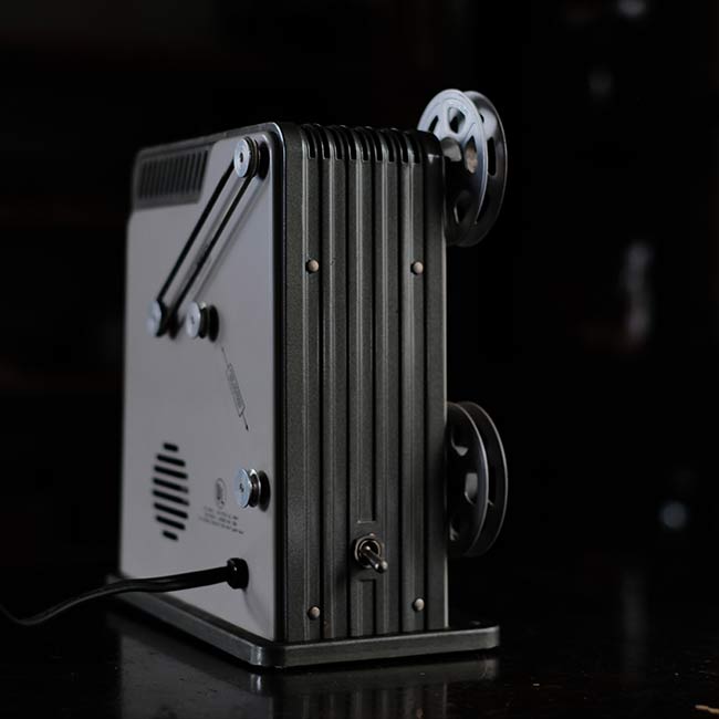 BRUMBERGER PROJECTOR