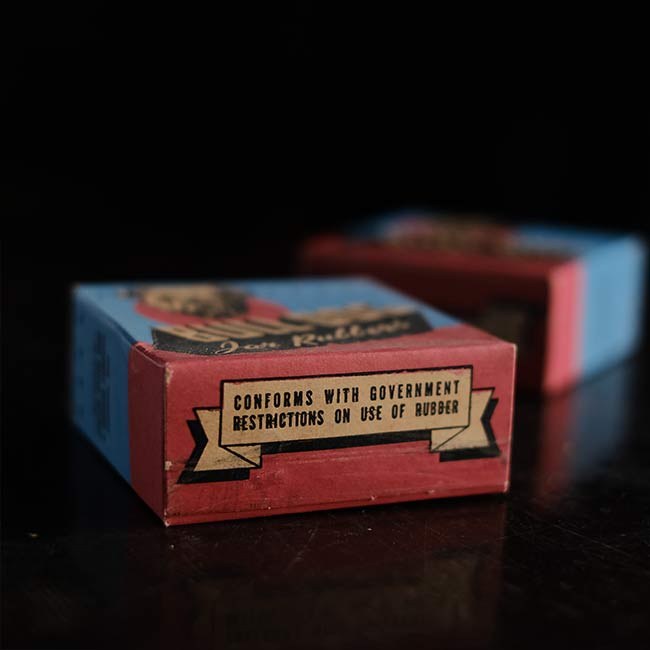 Bull Dog Jar Rubbers(箱付きセット)