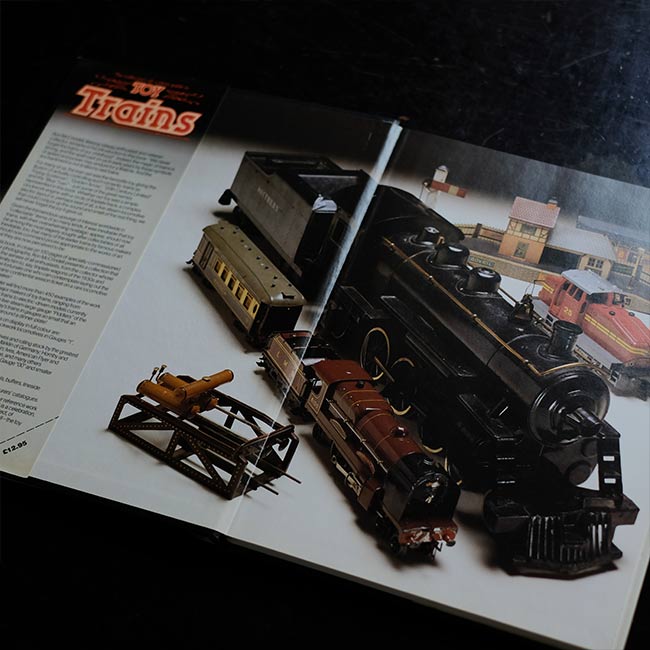 The Collector's All Color Guide to Toys (Set of 3)