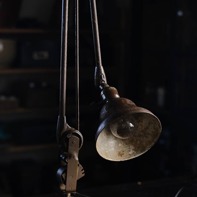 DAZOR Arm Lamp