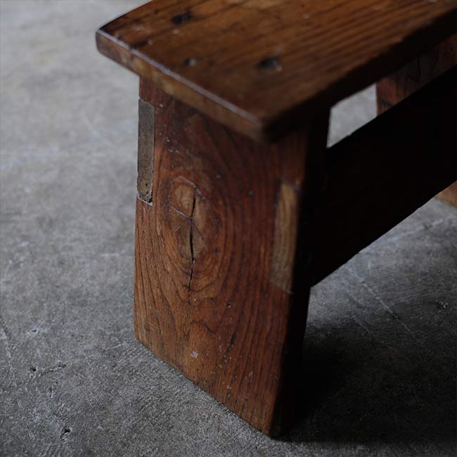 Heavy stool