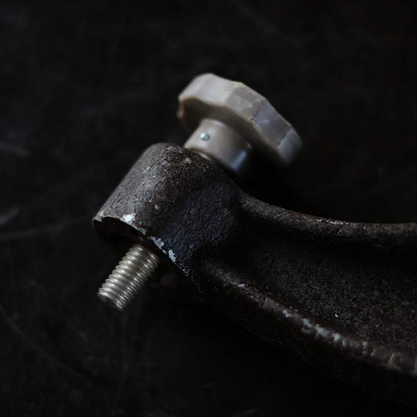 Enlarger mounting bracket