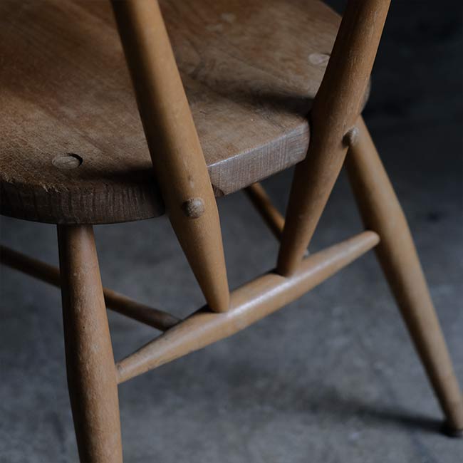 Ercol アーコール スタッキングチェア