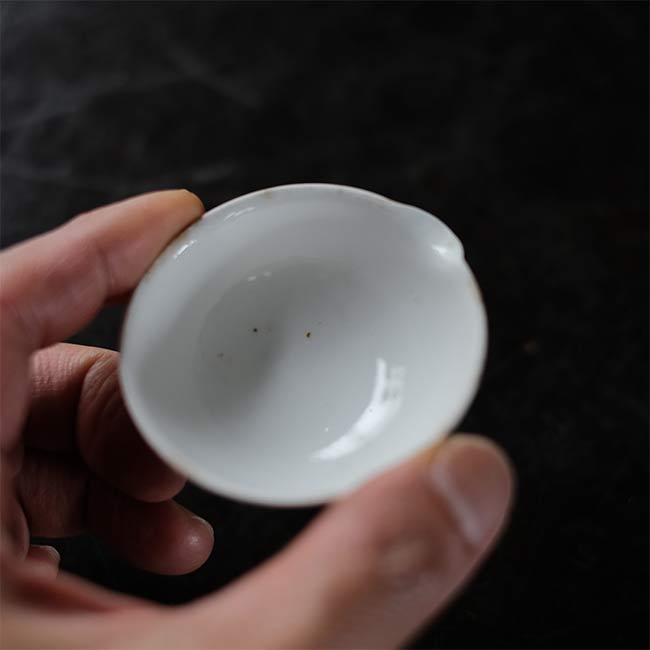 Evaporating dish with lid
