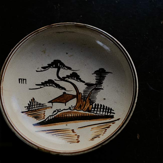 Eseto medium plate