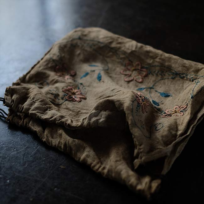 Linen drawstring bag