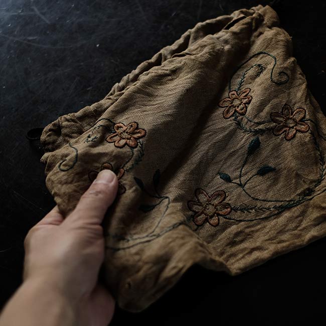Linen drawstring bag