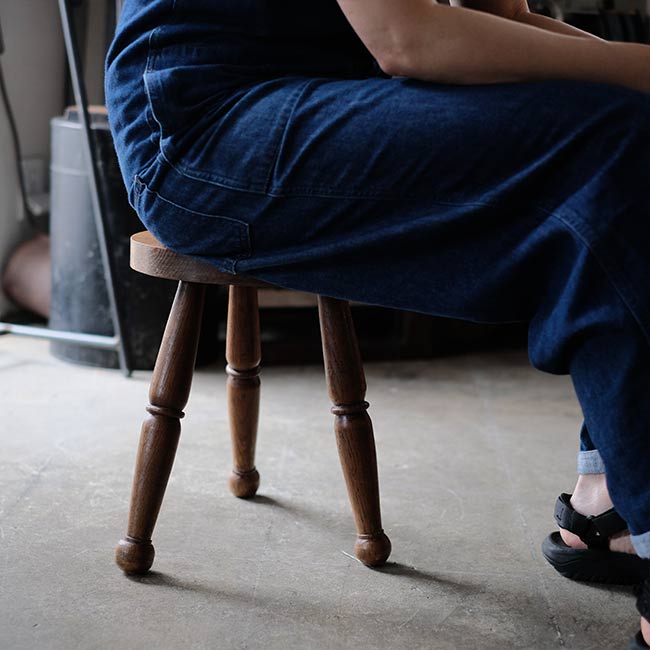 Three-legged stool
