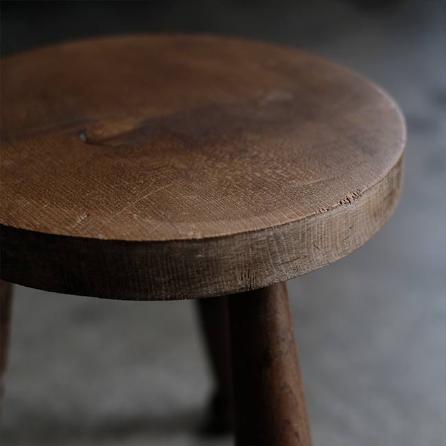 Three-legged stool