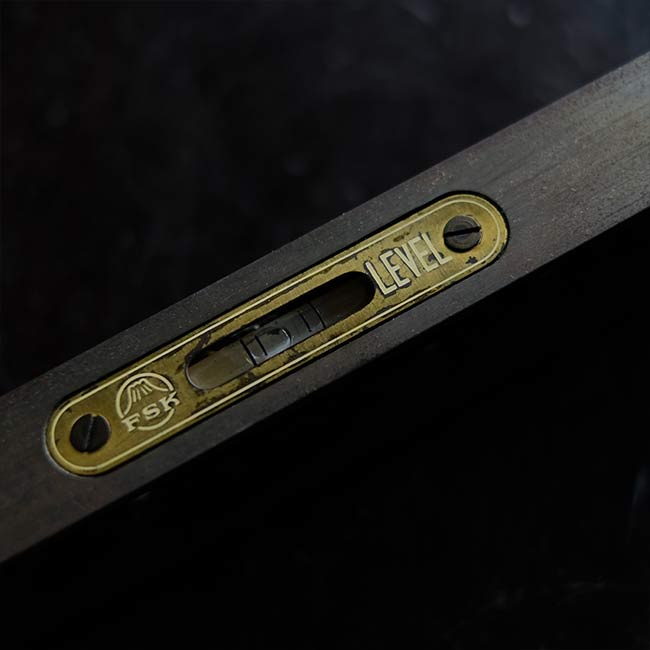 Steel level