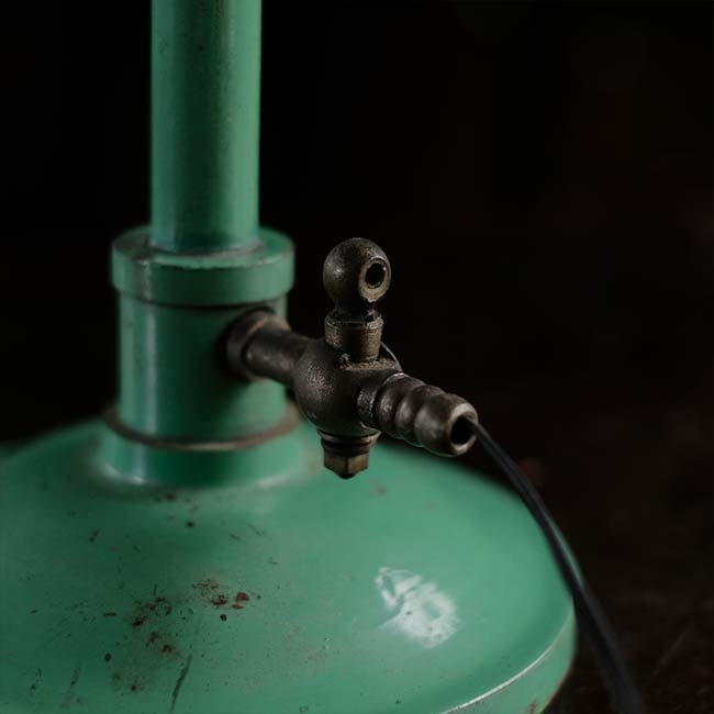 Gas lamp stand light