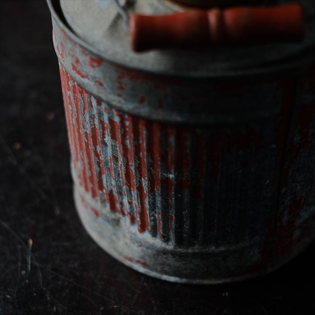 Rusty gasoline can