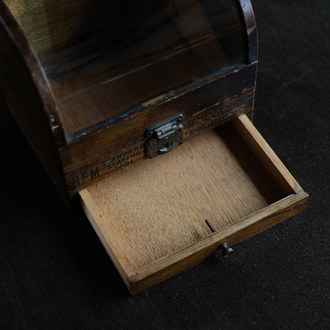 時計の修理用工具の収納箱