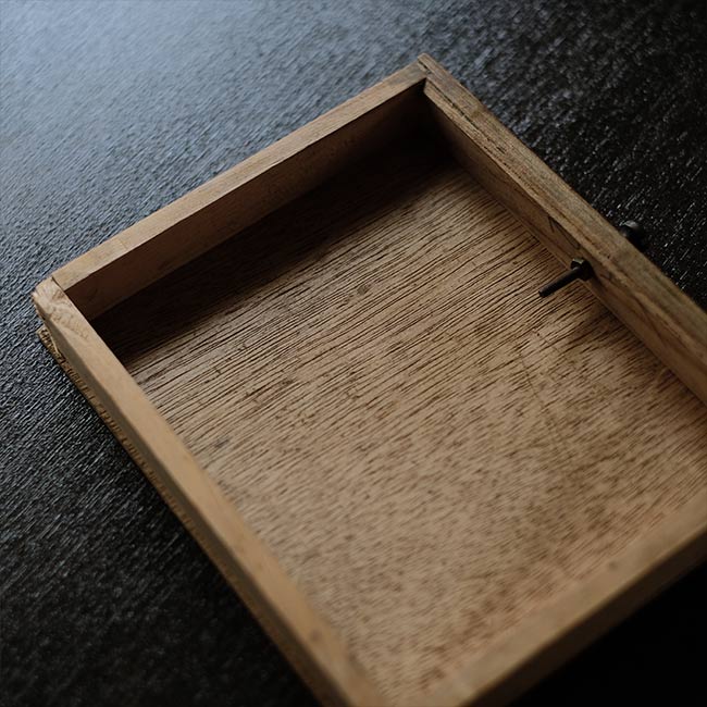 時計の修理用工具の収納箱