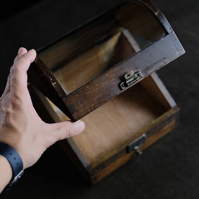 時計の修理用工具の収納箱