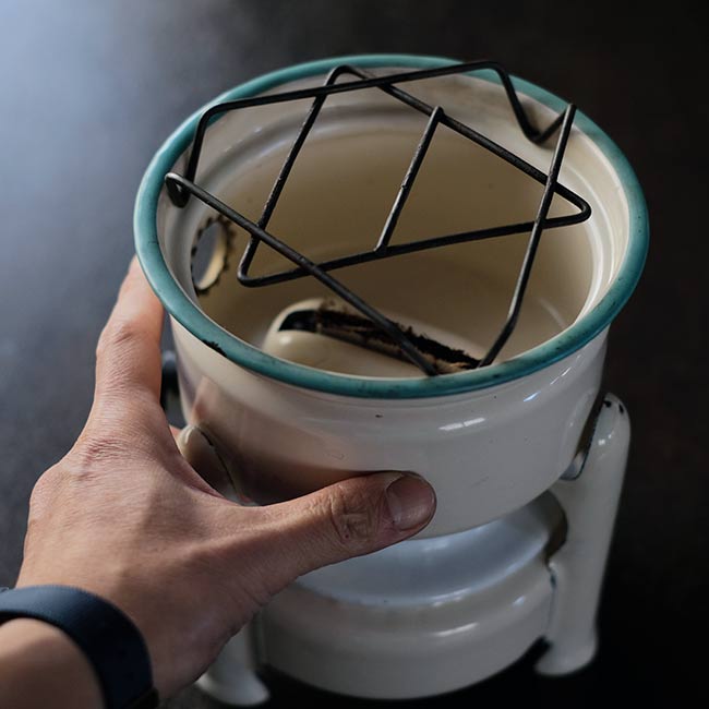 ホーロー製クッカーストーブ