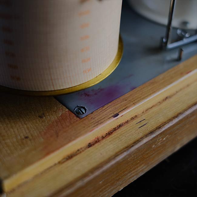 Hattori Watch Shop Barometer