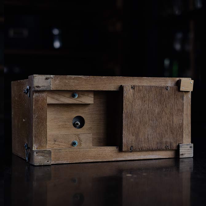 Hattori Watch Shop Barometer