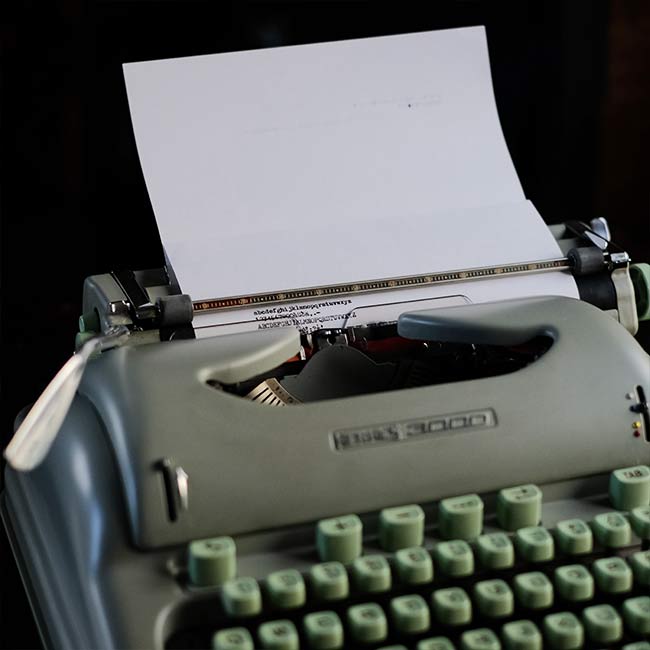 HERMES 3000 typewriter ink ribbon replaced