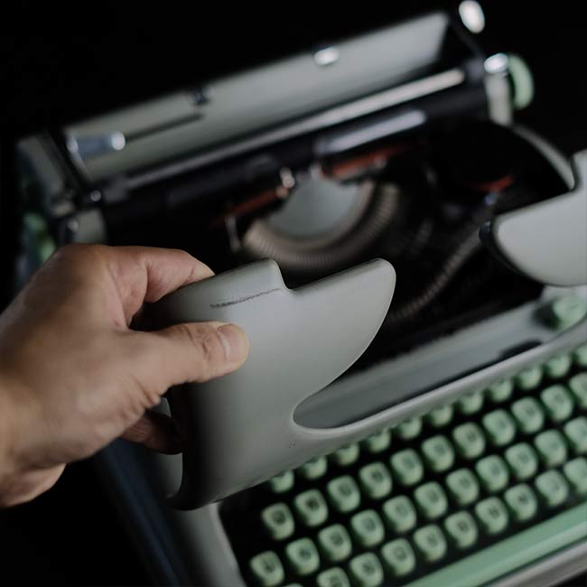 HERMES Media3 typewriter ink ribbon replaced