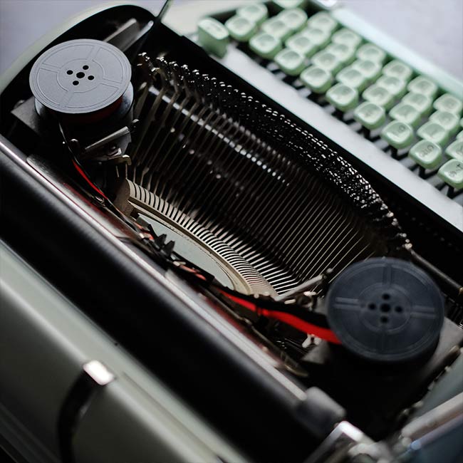 HERMES Media3 typewriter ink ribbon replaced