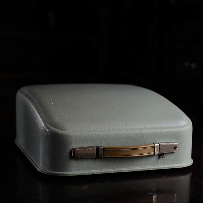 HERMES Media3 typewriter ink ribbon replaced