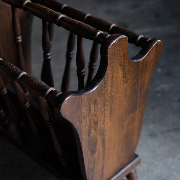 Hida Sangyo Magazine Rack