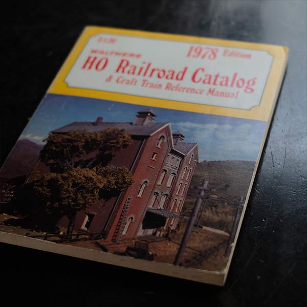 HO RAILROAD CATALOG & CRAFT TRAIN REFERENCE MANUAL