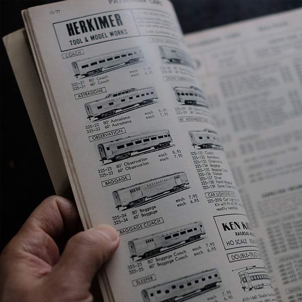 HO RAILROAD CATALOG & CRAFT TRAIN REFERENCE MANUAL