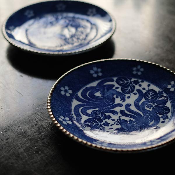 Phoenix design plate