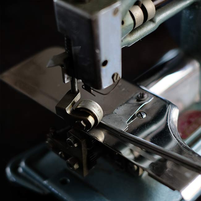 Iizuka Manufacturing LINKING MACHINE