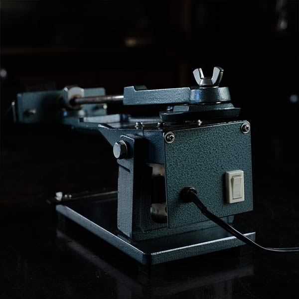 Ink grinder