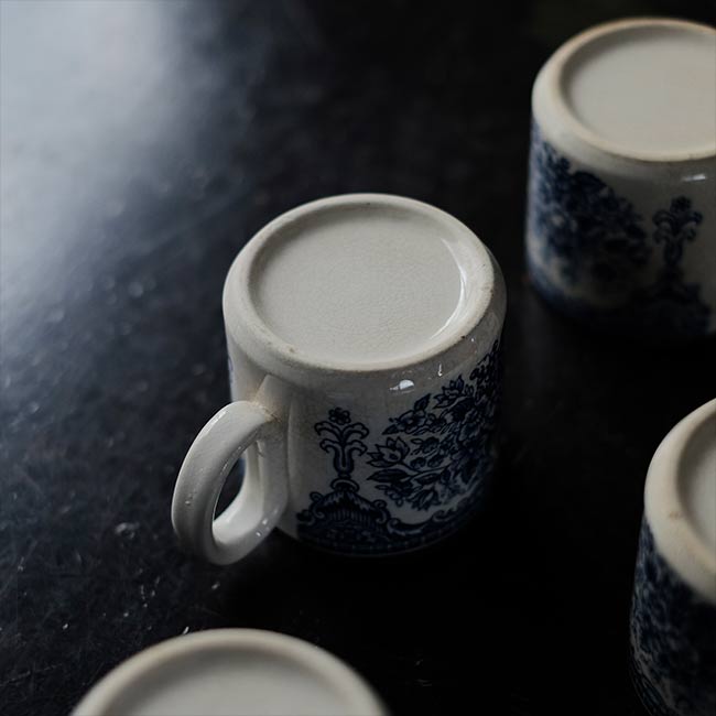 Hard ceramic cup