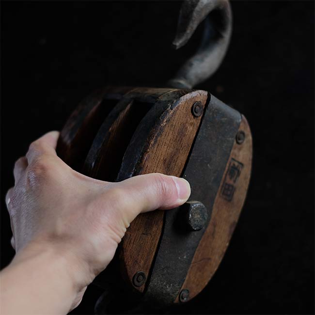 Wooden pulley