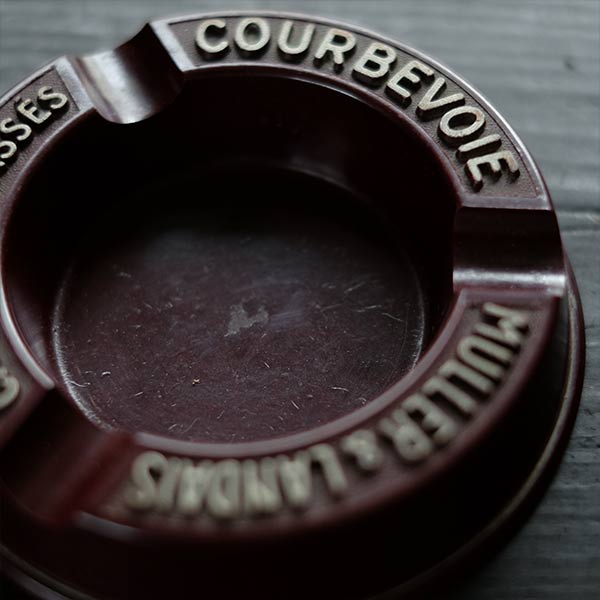 French ashtray