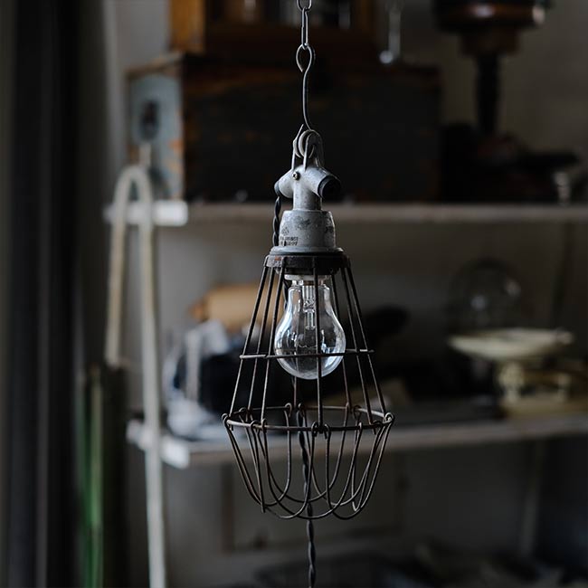 Factory work lights