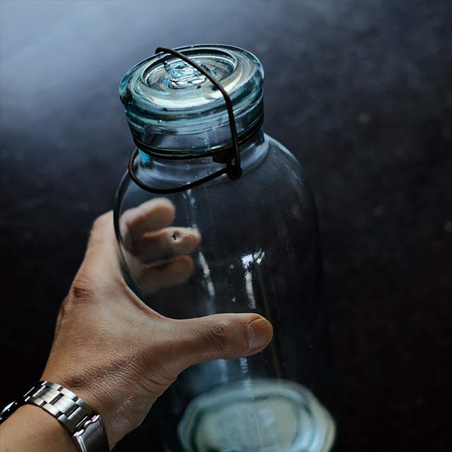 Lightning Mason Jar 64oz