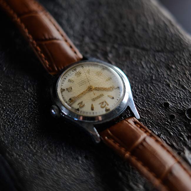 Llomer manual winding watch