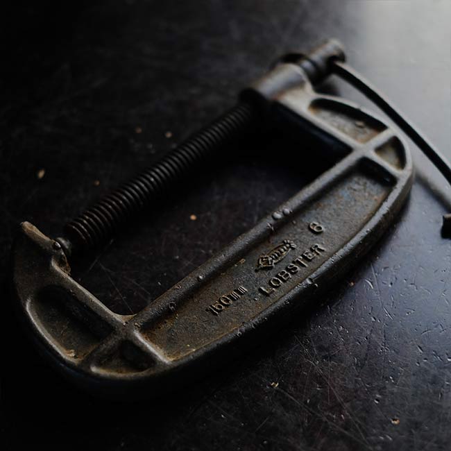 Nippon Riki Co. Clamp